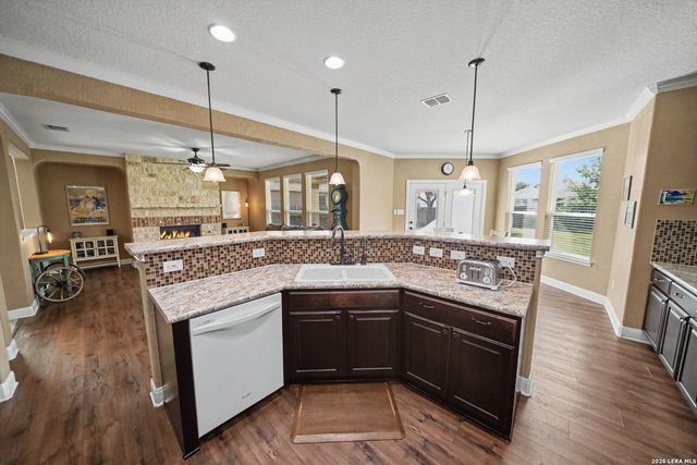 13326 CHALK HL, San Antonio, TX 78253