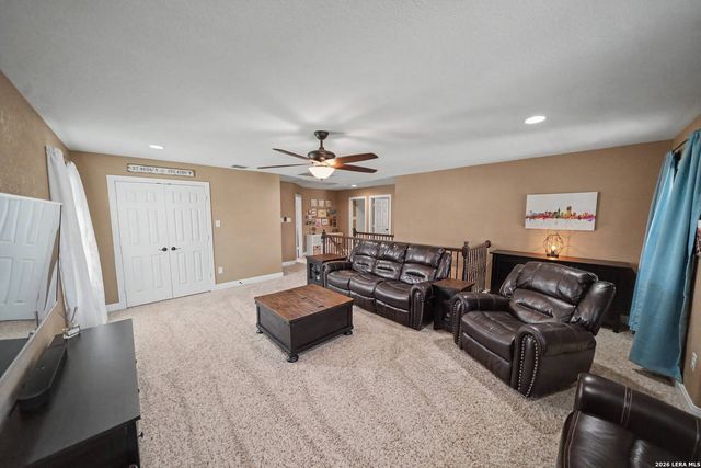 13326 CHALK HL, San Antonio, TX 78253