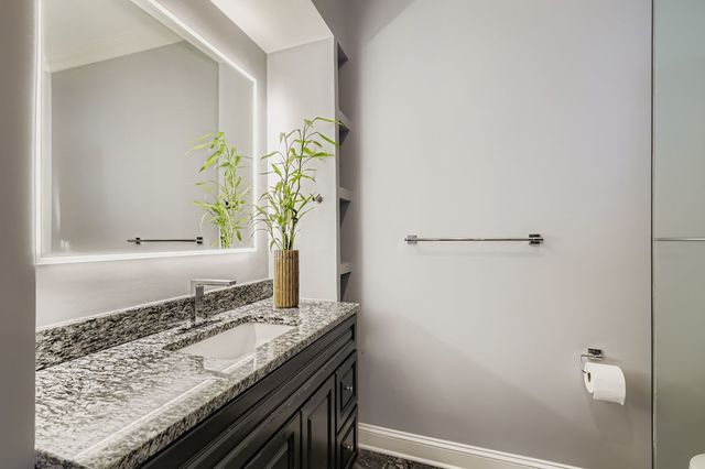 133 N 17th Avenue, Melrose Park, IL 60160