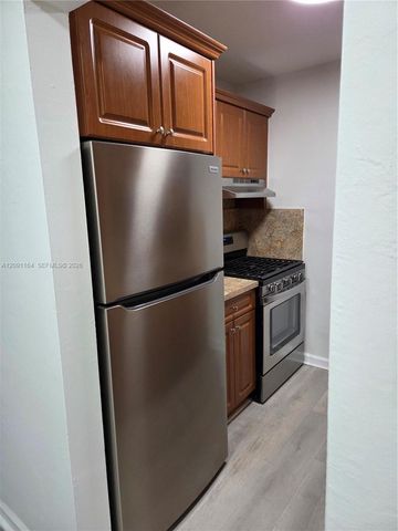 4655 Palm Avenue 222, Hialeah, FL 33012