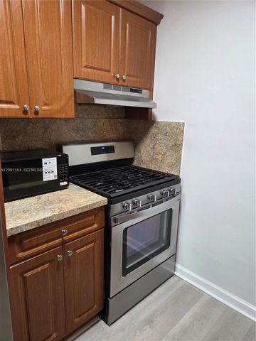 4655 Palm Avenue 222, Hialeah, FL 33012
