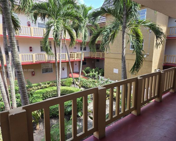 4655 Palm Avenue 222, Hialeah, FL 33012