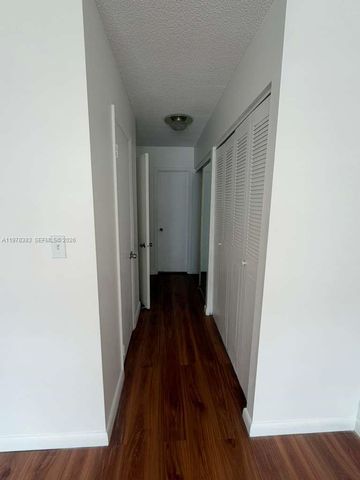 2780 NE 183rd St 410, Aventura, FL 33160