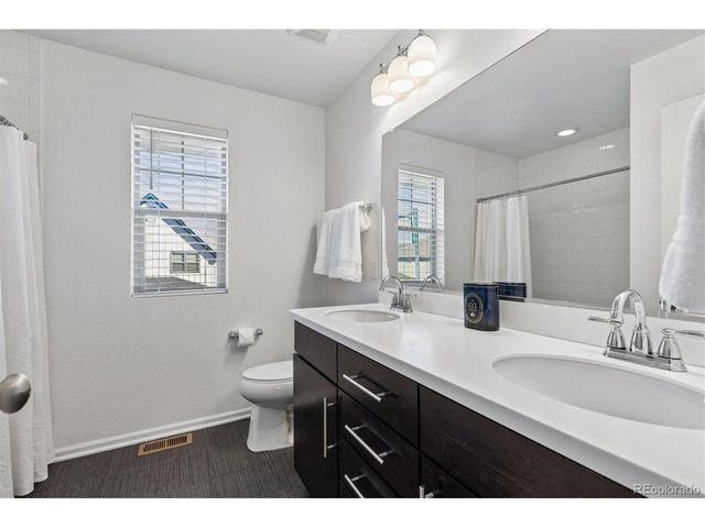 8448 E 49th Pl, Denver, CO 80238