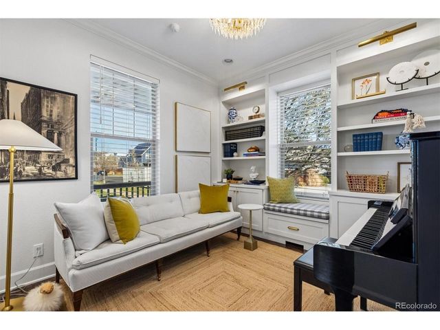 8448 E 49th Pl, Denver, CO 80238