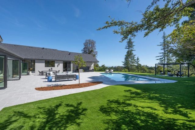 655 Hayne Road, Hillsborough, CA 94010