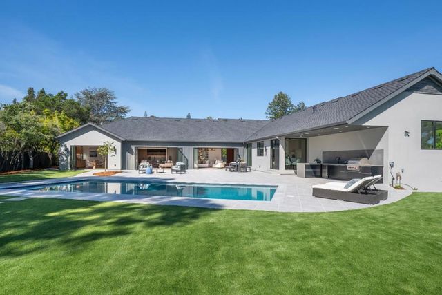 655 Hayne Road, Hillsborough, CA 94010