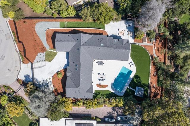 655 Hayne Road, Hillsborough, CA 94010