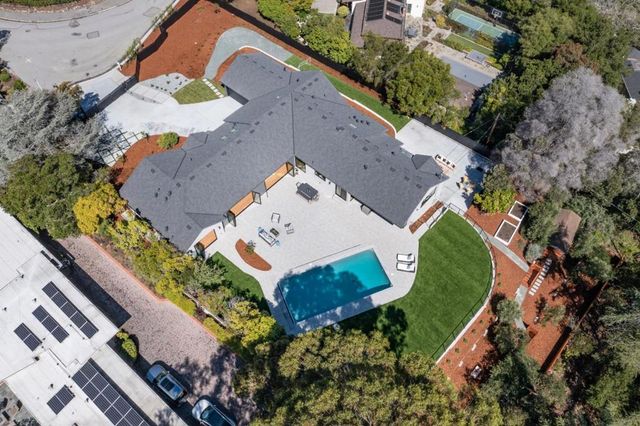 655 Hayne Road, Hillsborough, CA 94010
