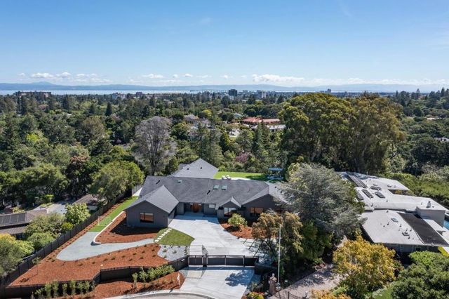 655 Hayne Road, Hillsborough, CA 94010