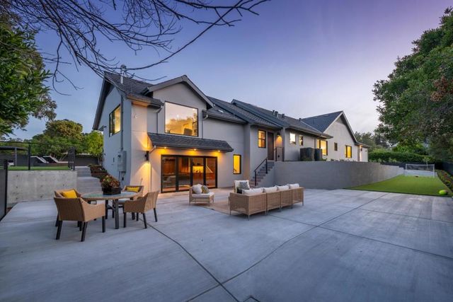 655 Hayne Road, Hillsborough, CA 94010