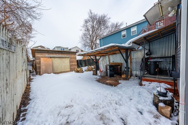 853 Rebecca Pl, Elizabeth City, NJ 07201