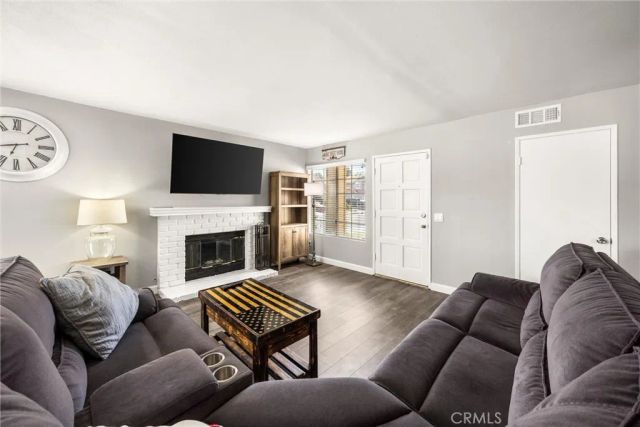 346 E Jarvis, Perris, CA 92571