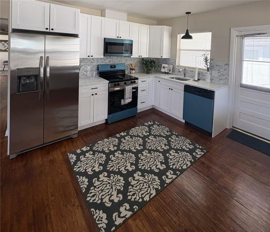 1014 E OKALOOSA AVENUE, Tampa, FL 33604
