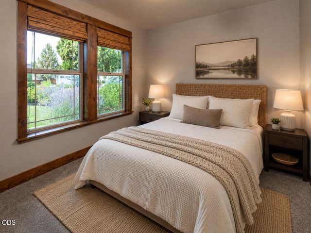 63109 Turret Court, Bend, OR 97701