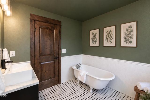 63109 Turret Court, Bend, OR 97701