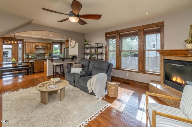 63109 Turret Court, Bend, OR 97701