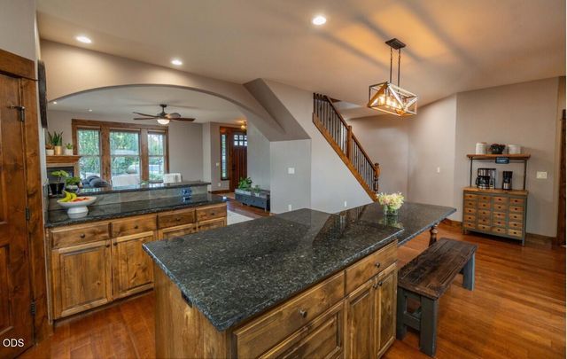 63109 Turret Court, Bend, OR 97701