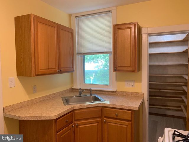 11 E 31ST ST, Wilmington, DE 19802