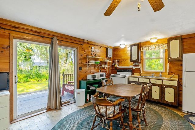 2322 West Shore Road, Alburgh, VT 05440