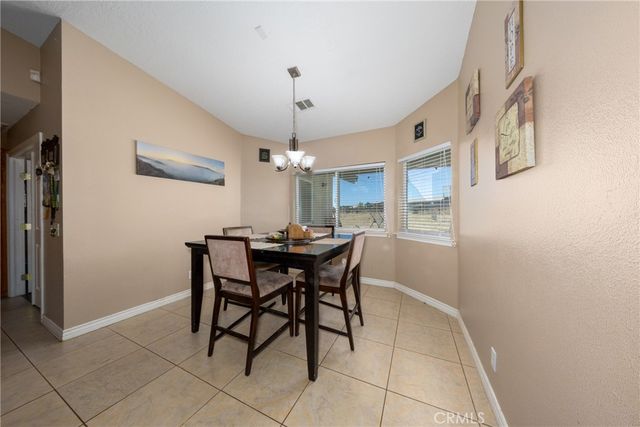 11671 Desert View, Pinon Hills, CA 92372