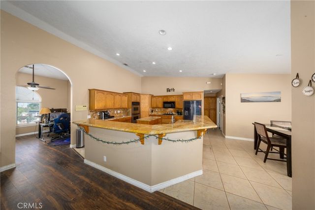11671 Desert View, Pinon Hills, CA 92372