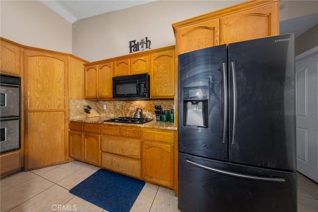 11671 Desert View, Pinon Hills, CA 92372