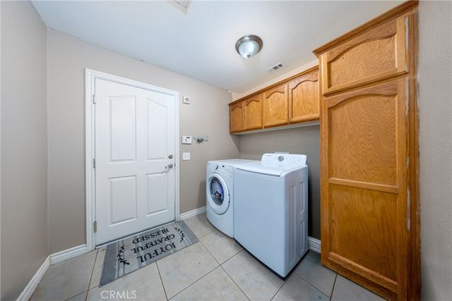 11671 Desert View, Pinon Hills, CA 92372