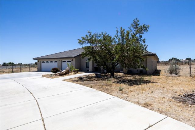 11671 Desert View, Pinon Hills, CA 92372