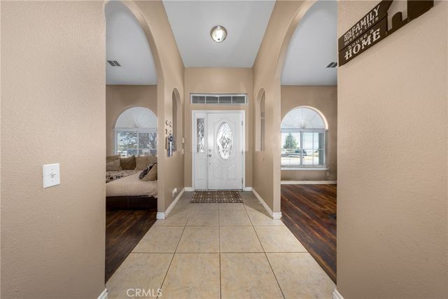 11671 Desert View, Pinon Hills, CA 92372