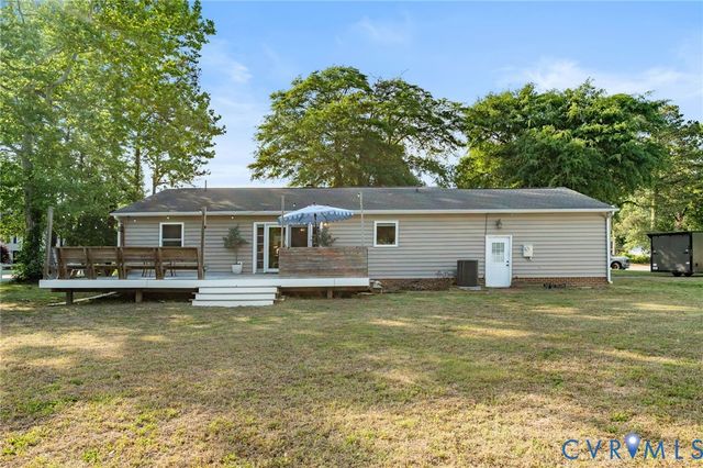 6001 Tabiatha Ln, Lanexa, VA 23089