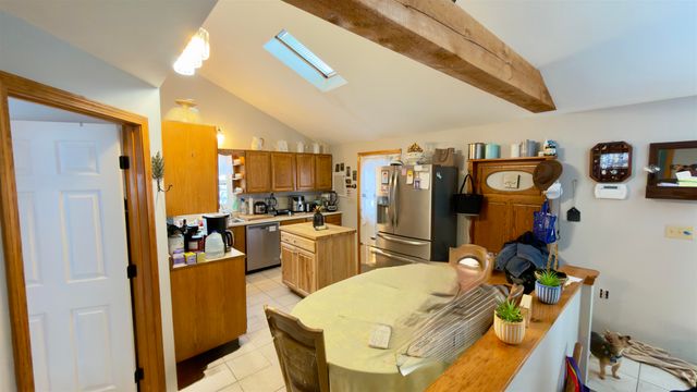 5 Old Turnpike Road, Epsom, NH 03234