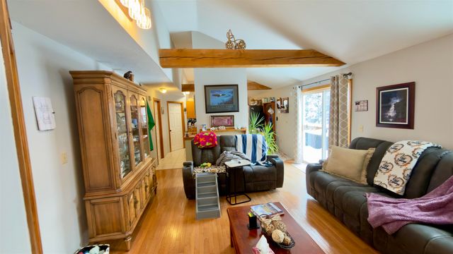 5 Old Turnpike Road, Epsom, NH 03234