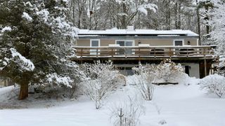 5 Old Turnpike Road, Epsom, NH 03234