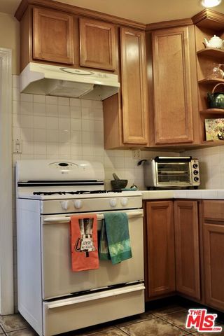 7620 Fountain, West Hollywood, CA 90046