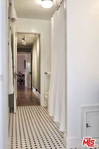 7620 Fountain, West Hollywood, CA 90046