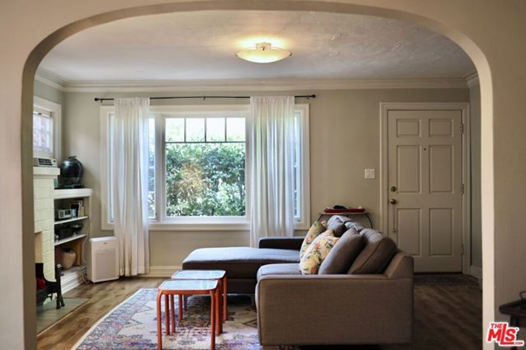 7620 Fountain, West Hollywood, CA 90046