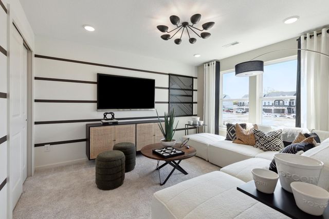 1546 149th Street W, Rosemount, MN 55068