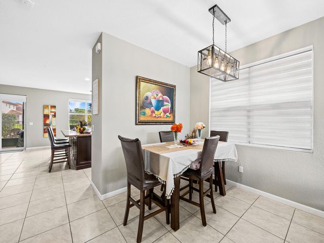 6830 Langdon Way, Lake Worth, FL 33463