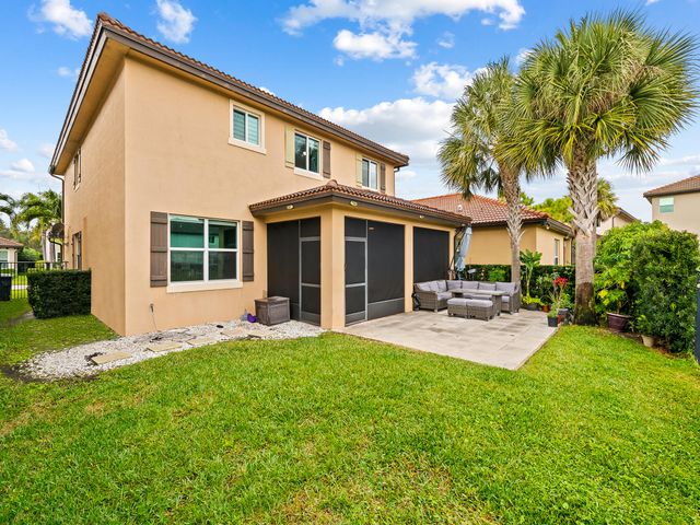 6830 Langdon Way, Lake Worth, FL 33463