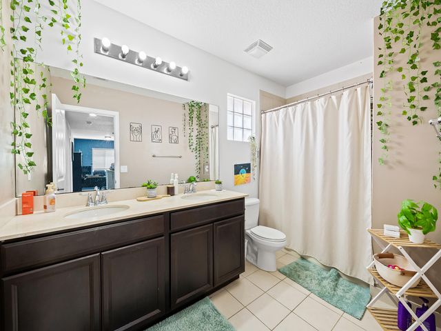 6830 Langdon Way, Lake Worth, FL 33463