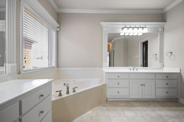 119 Maumelle Valley Drive, Maumelle, AR 72113