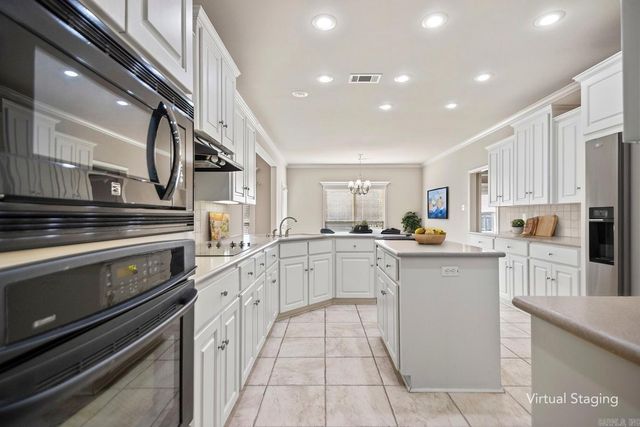 119 Maumelle Valley Drive, Maumelle, AR 72113