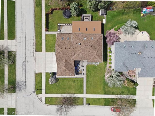 12600 Sheffield Court, Palos Park, IL 60464