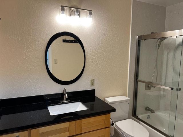 221 Rondale, Hayward, CA 94541