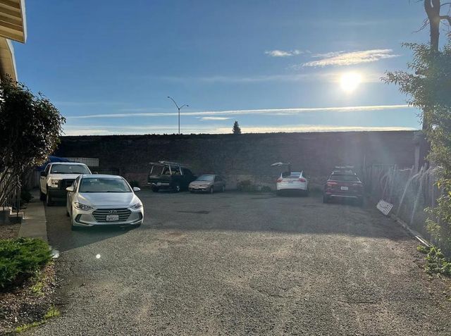 221 Rondale, Hayward, CA 94541