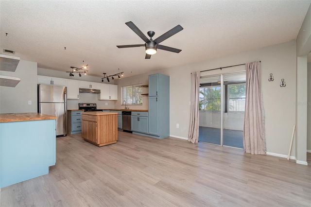 8238 SAN JACINTO AVENUE, North Port, FL 34287