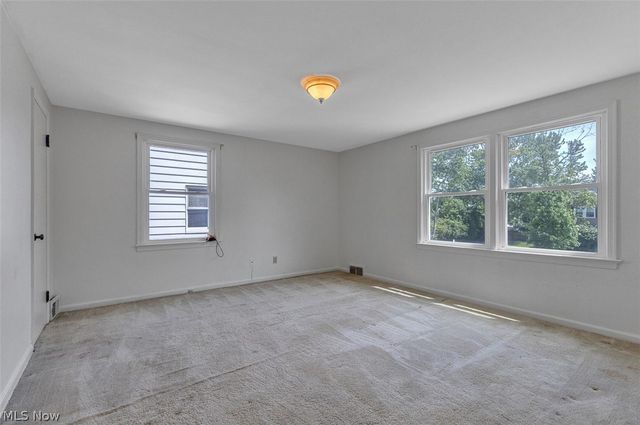 4493 Silsby Road, University Heights, OH 44118