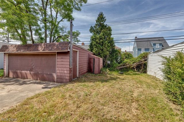 4493 Silsby Road, University Heights, OH 44118