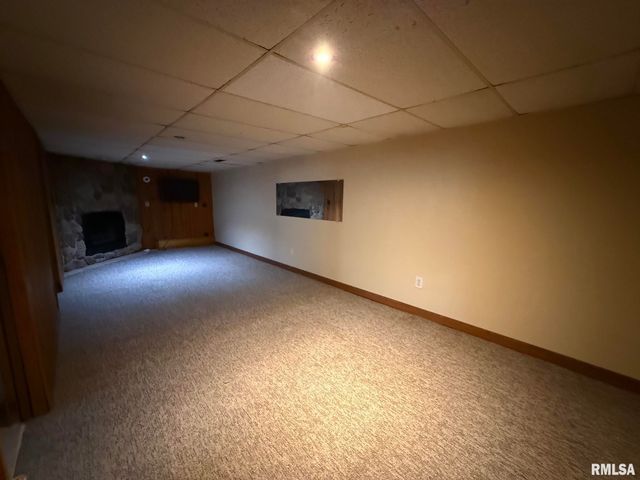 18 Radcliff Road, Springfield, IL 62703